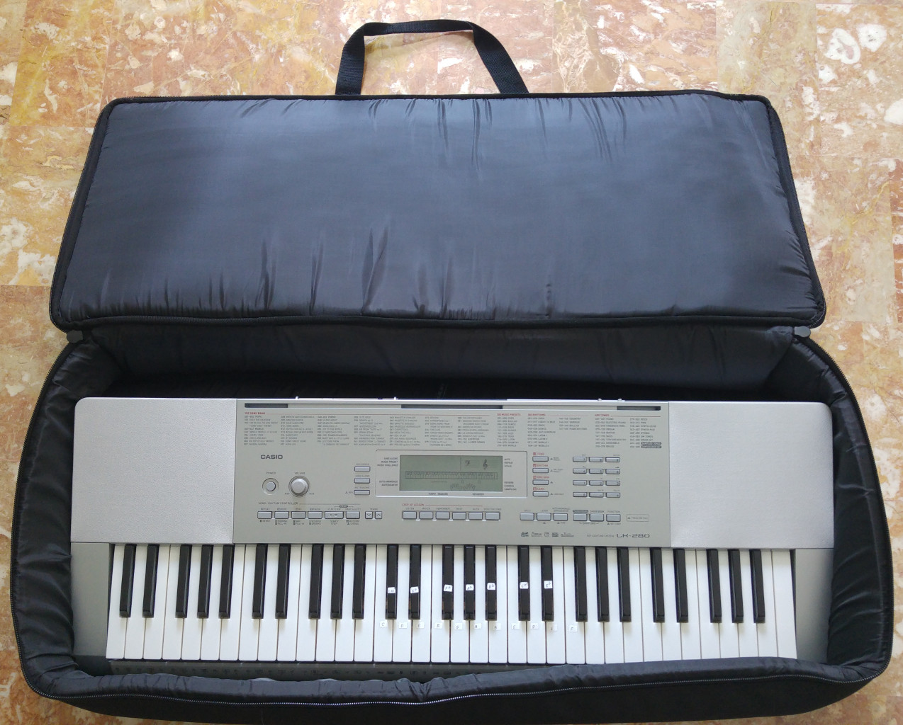 Bosa Classic Cantabile con tastiera Casio LK-280