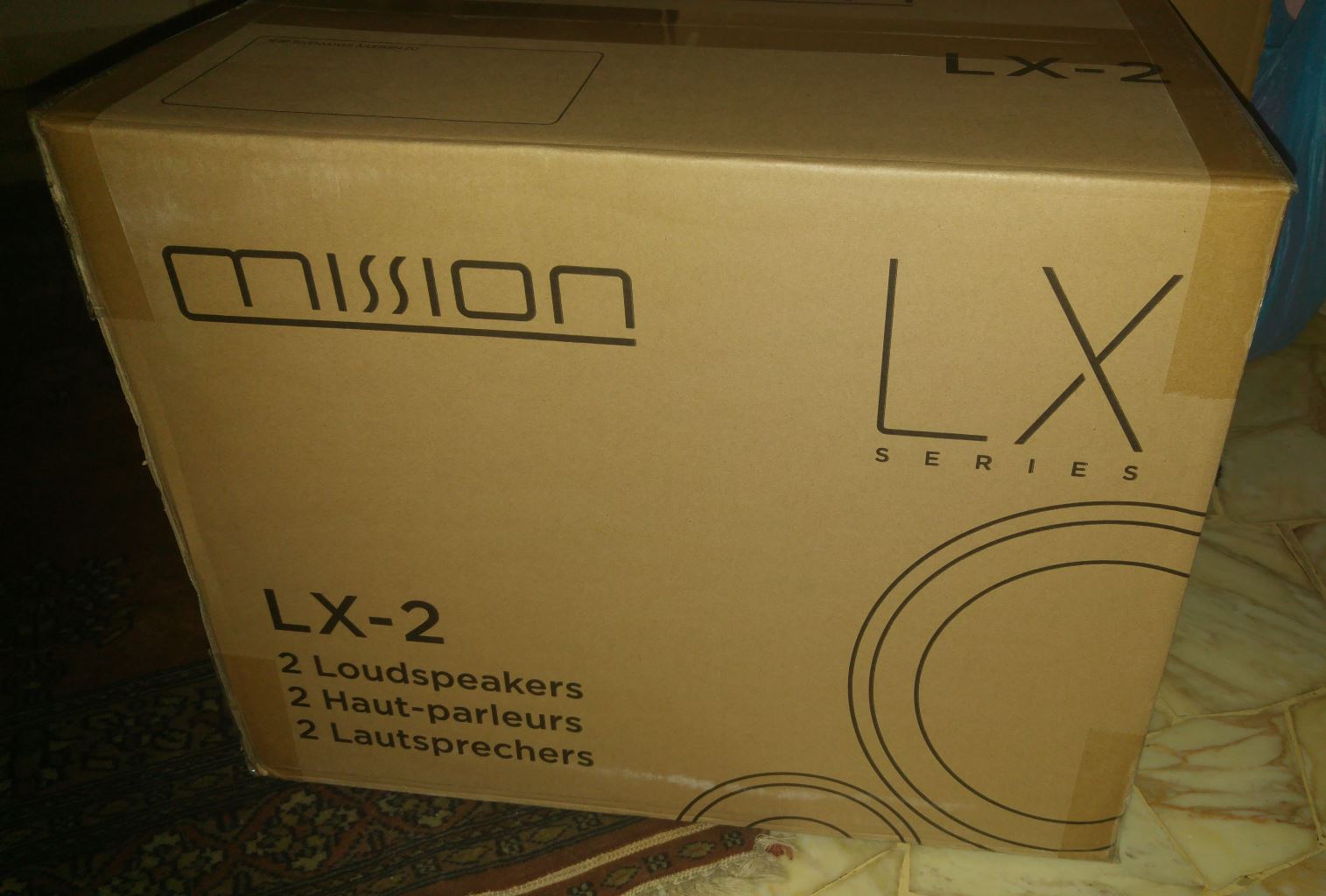 Le Mission LX-2 nella loro scatola