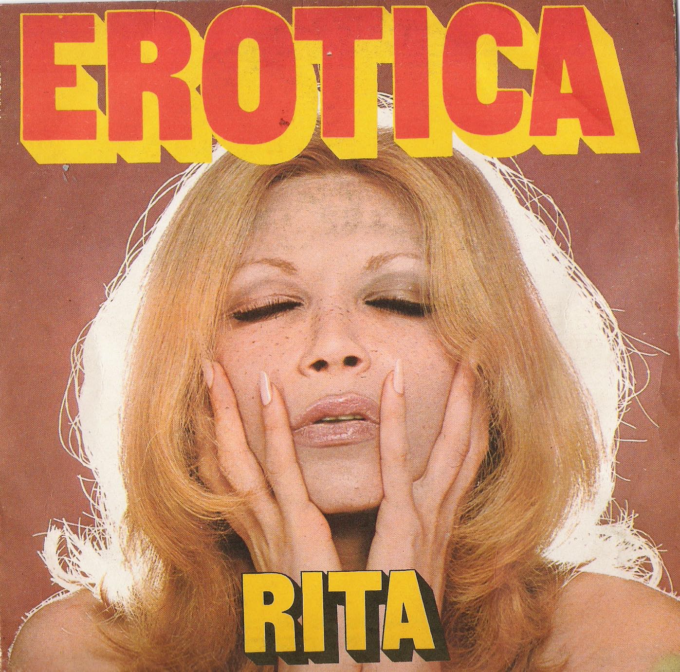 Rita Cadillac è tra le prime a emulare l'orgasmo dei Man